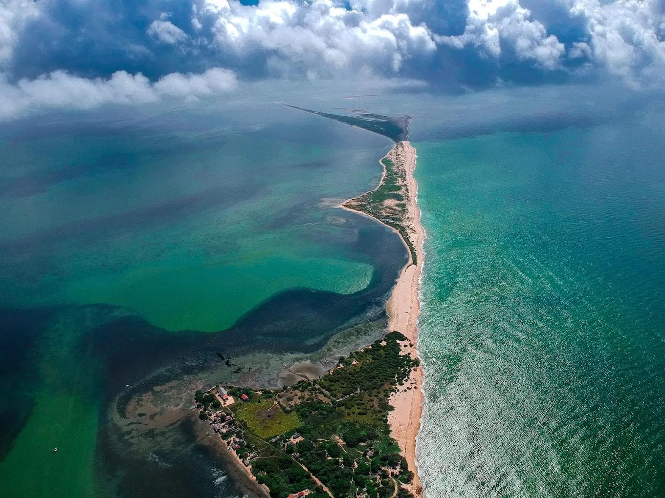 Kalpitiya’s Remote Frontier The Untamed Baththalangunduwa Island