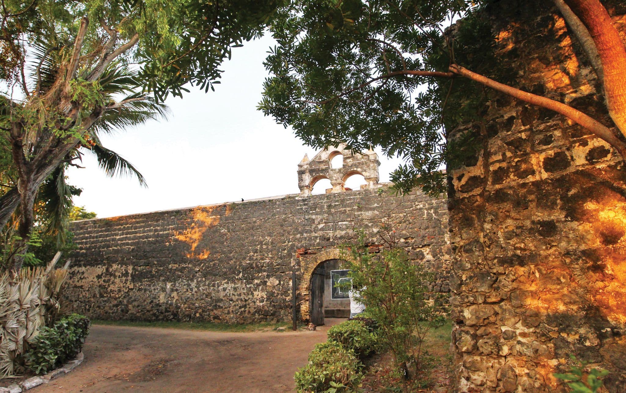 Exploring History: A Walk Through the Kalpitiya Dutch Fort and St. Anne’s Church